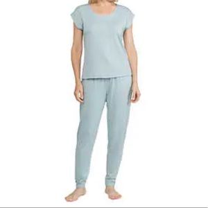 Badgley Mischka Ladies' 2-piece Lounge Set